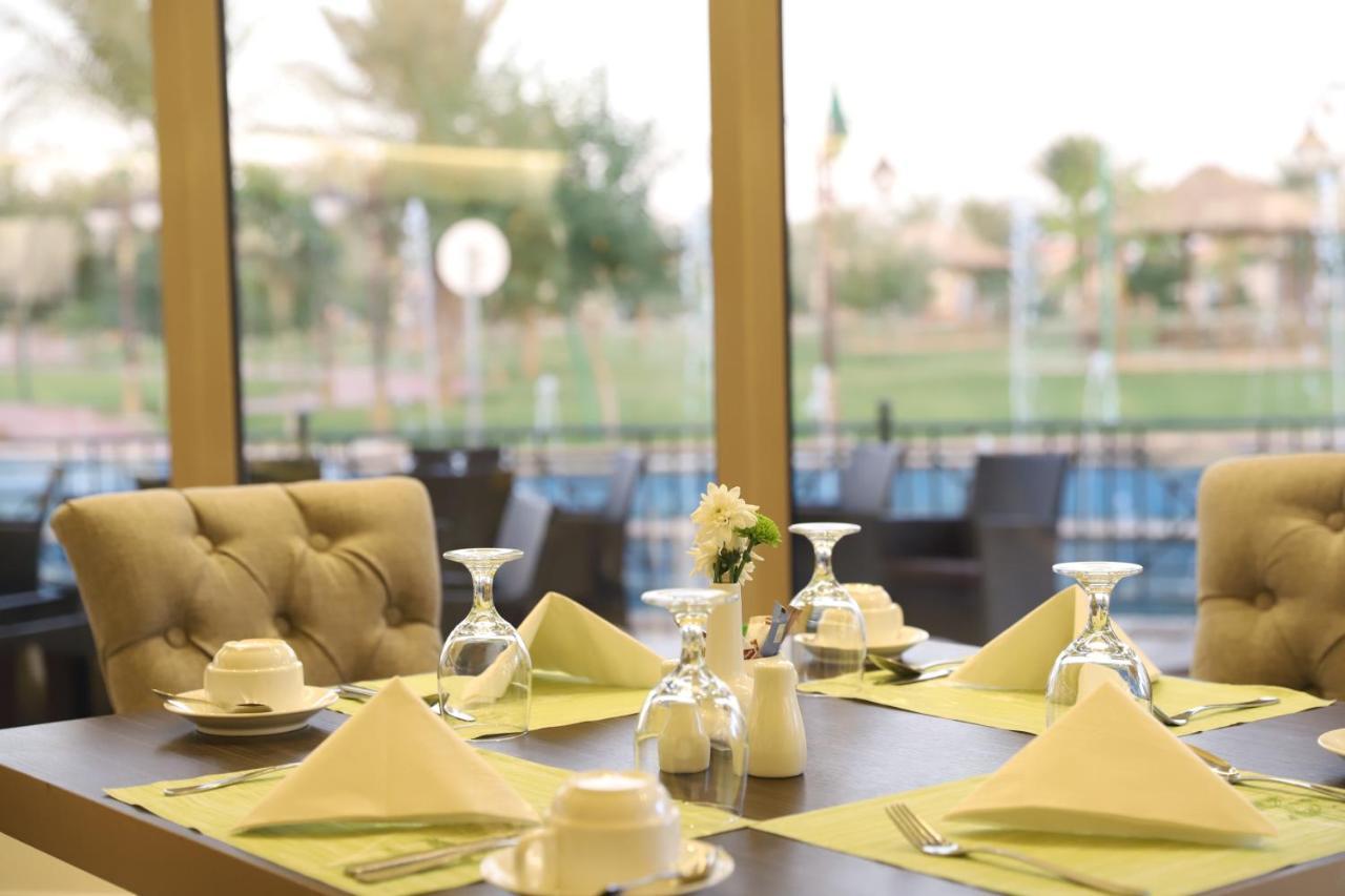 Swiss International Hotel Villas Unaizah - Al Qassim Exterior foto