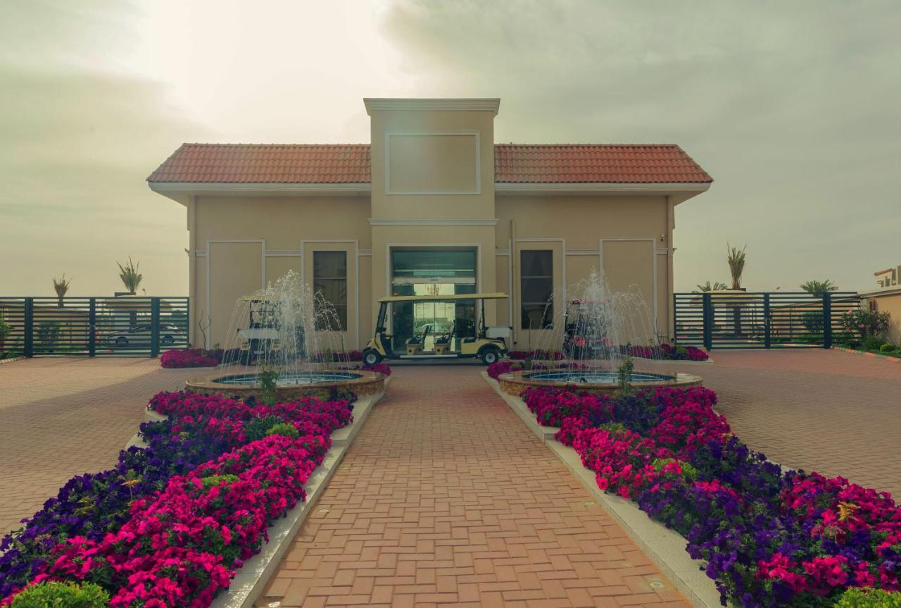 Swiss International Hotel Villas Unaizah - Al Qassim Exterior foto